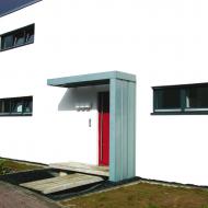 Stahlunterkonstuktion aus Stahl verkleidet mit Zinkblech.JPG